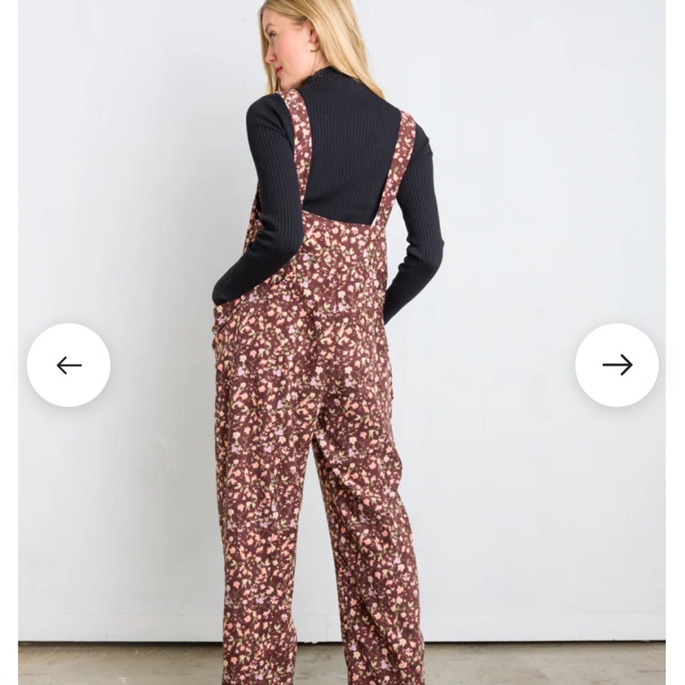 vestique Floral Brown and Pink Sleeveless Jumpsuit - Picture 2 of 8